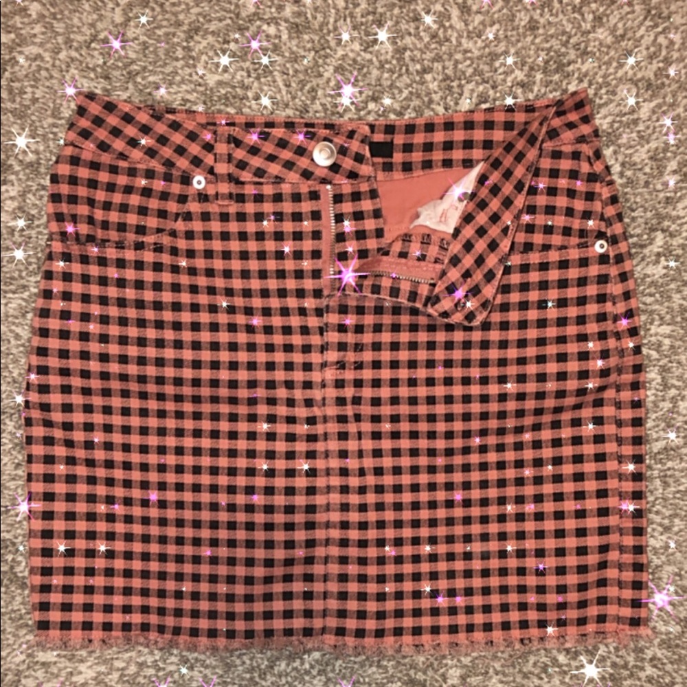 ✨pink & black checkered denim skirt✨